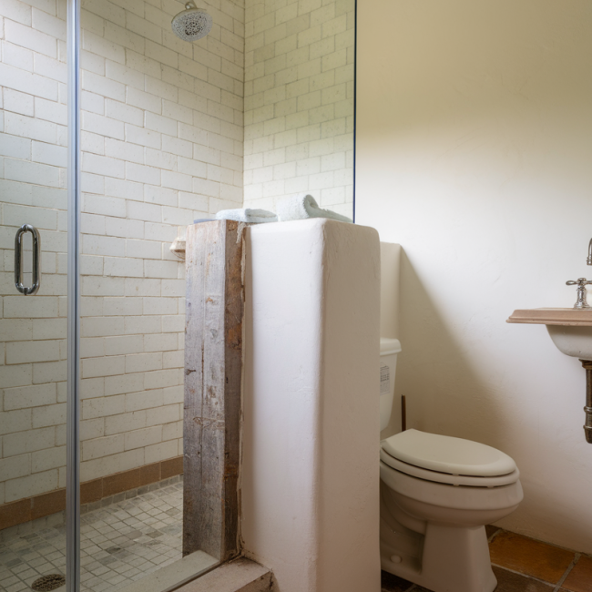 salle-bain-fonctionnelle-moderne-tendance-2025