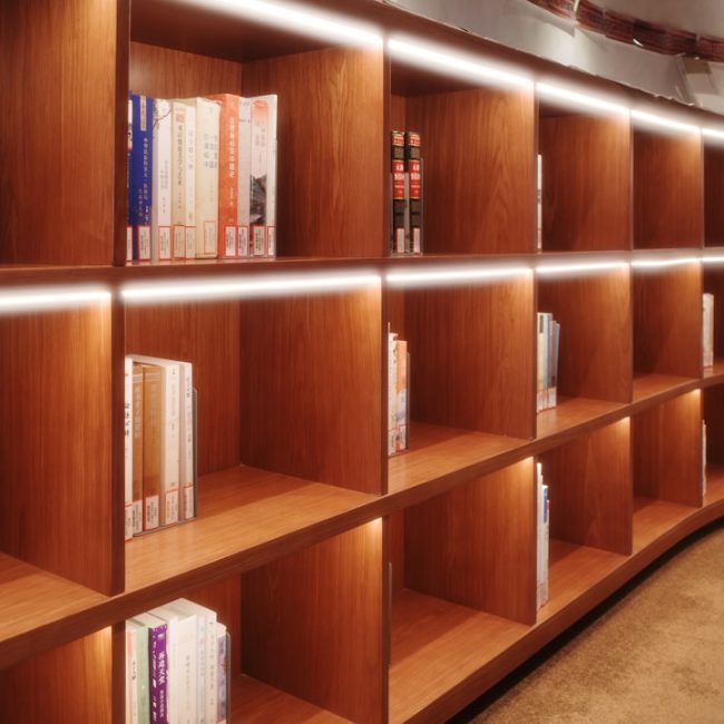 fabrication-etagere-bois-diy-maison