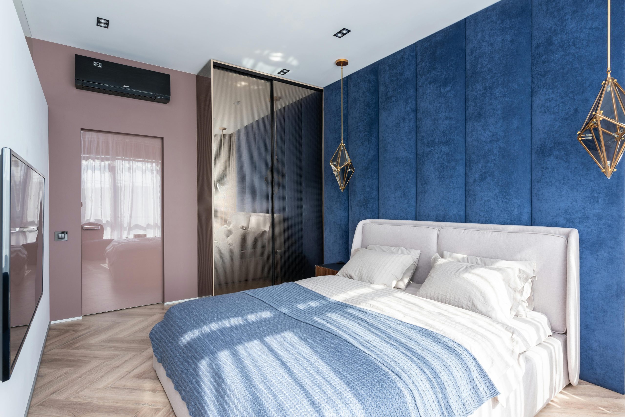 Chambre adulte design épurée et minimaliste