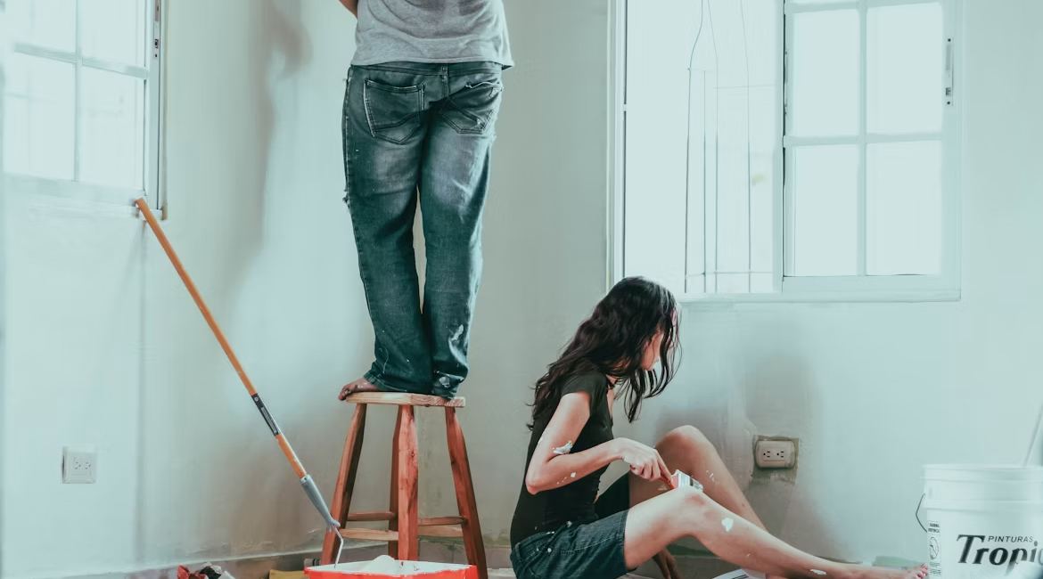 Comment réaliser des coupes de précision pour vos aménagements intérieurs