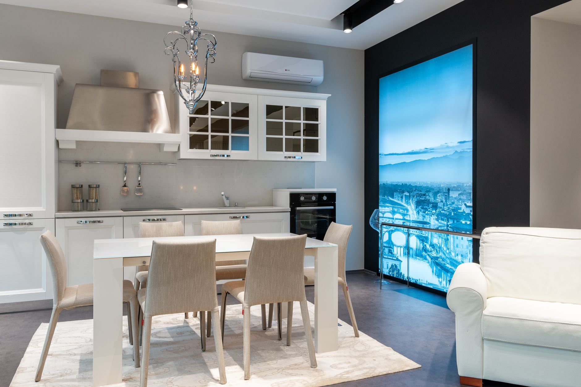 Cuisine ouverte avec table a manger elegante