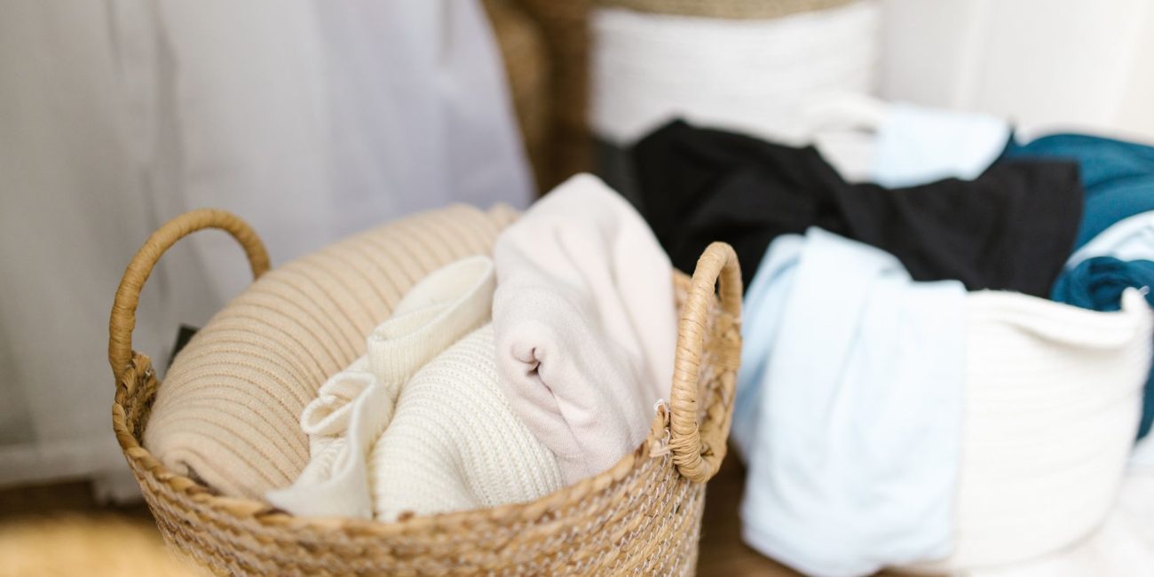Panier de linge propre et douillet