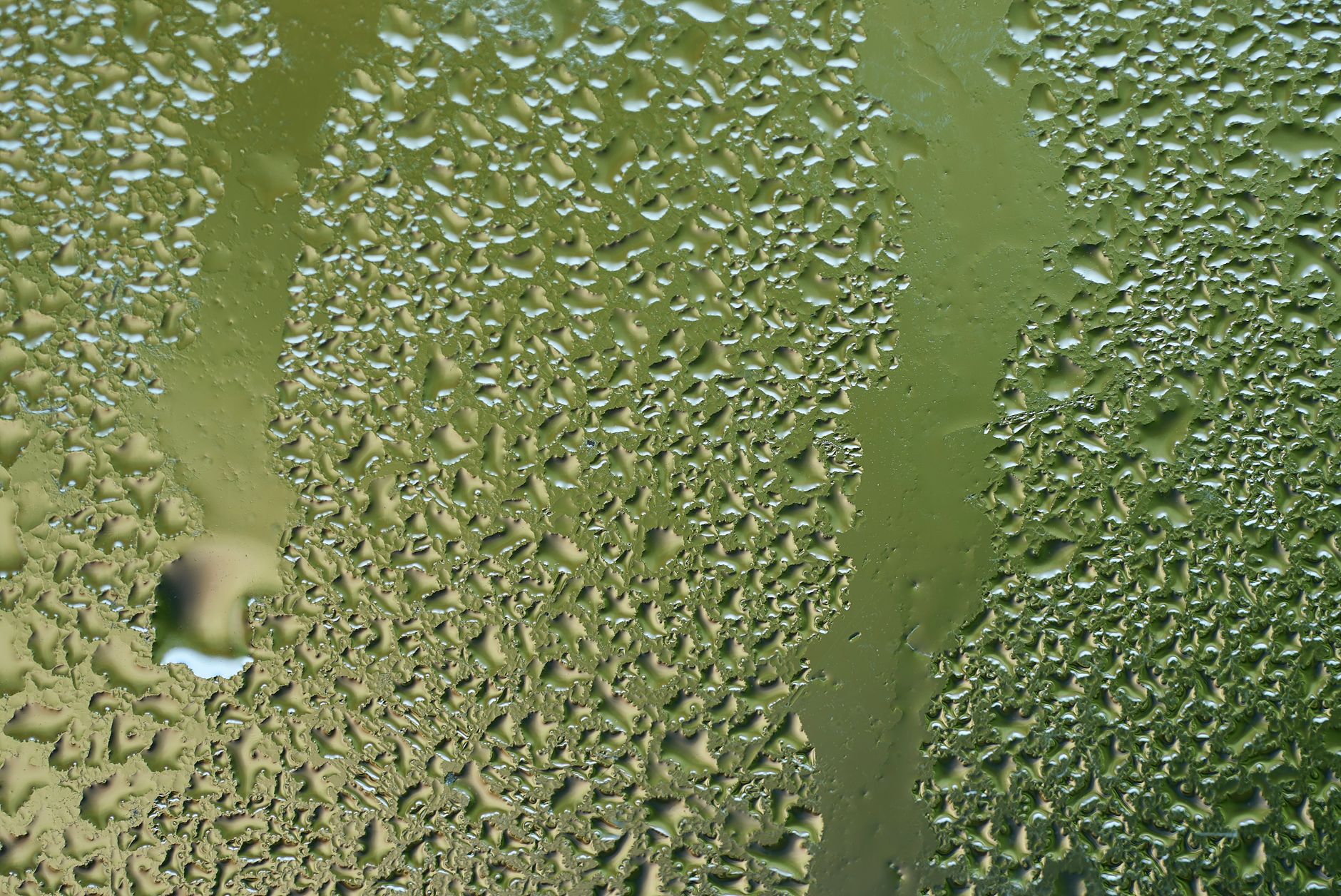Salle de bains aérée pour limiter la condensation